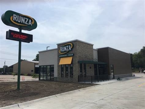 <strong>Runza</strong> only exists in the state of Nebraska (with a couple exceptions just over the. . Runza restaurants near me